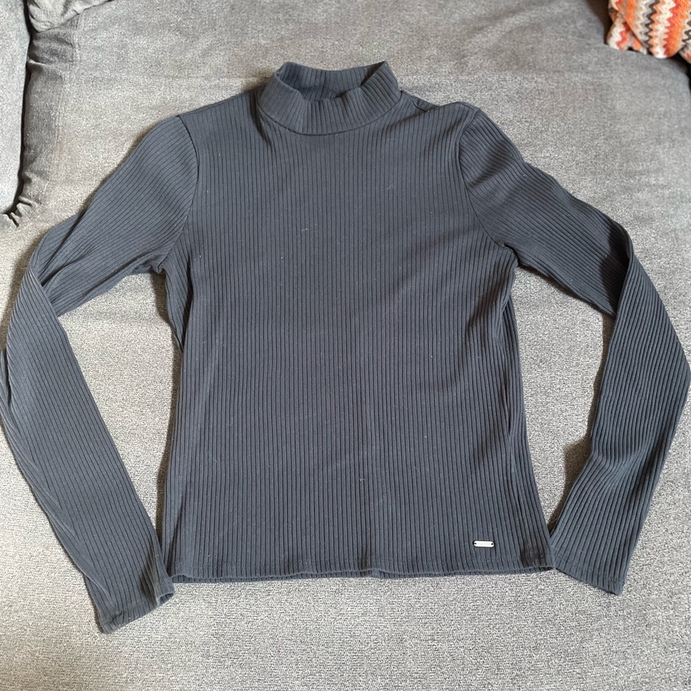 Brand: Hollister